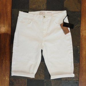 JEN 7 by 7 For All Mankind White Denim Cut Off Bermuda Shorts Size 12 NWT!